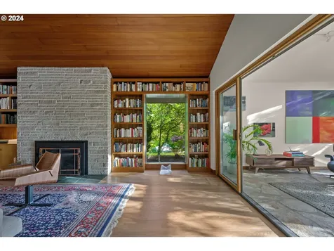 4520 Sw Humphrey Court Portland OR 97221