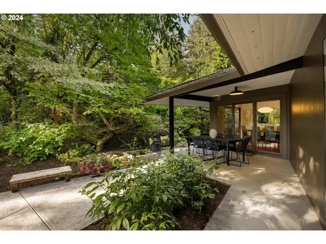 4520 Sw Humphrey Court Portland OR 97221