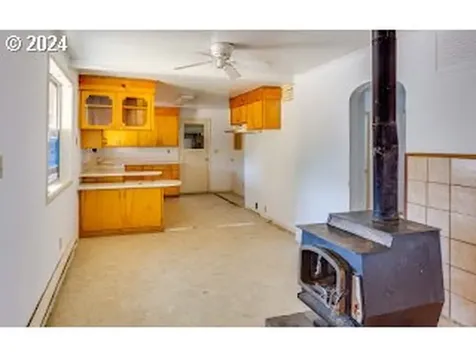 425 River Avenue Eugene OR 97404