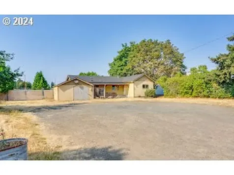 425 River Avenue Eugene OR 97404
