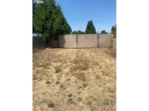 425 River Avenue Eugene OR 97404