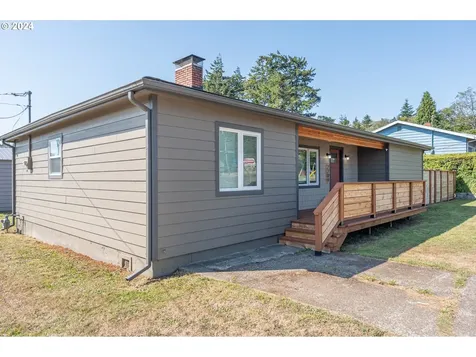 2209 Virginia Avenue North Bend OR 97459