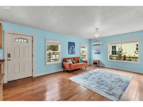 151 Elkay Drive Eugene OR 97404