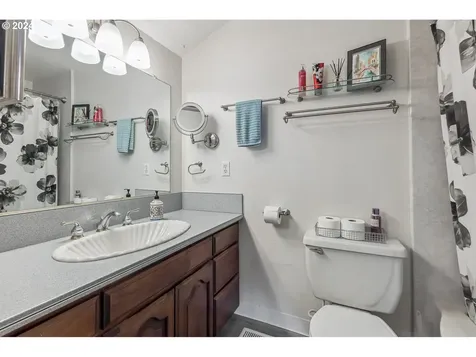 17015 Sw Baker Street Beaverton OR 97007