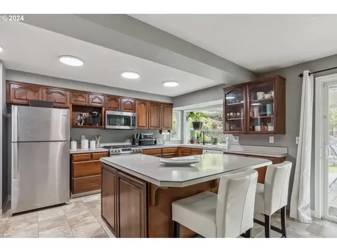 17015 Sw Baker Street Beaverton OR 97007