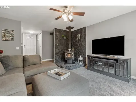 17015 Sw Baker Street Beaverton OR 97007