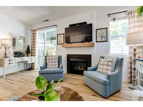 1688 Riley Lane Eugene OR 97402