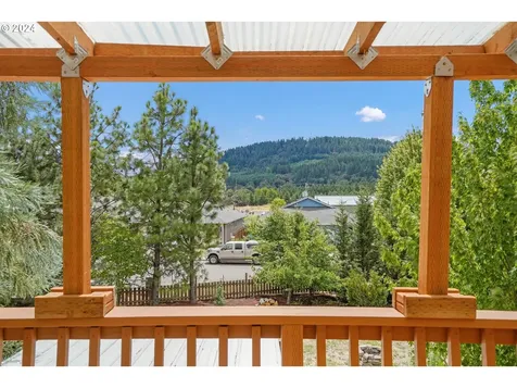 196 Topaz Street Philomath OR 97370