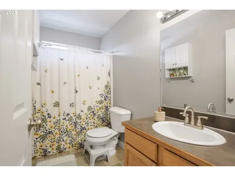 196 Topaz Street Philomath OR 97370