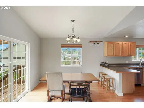196 Topaz Street Philomath OR 97370