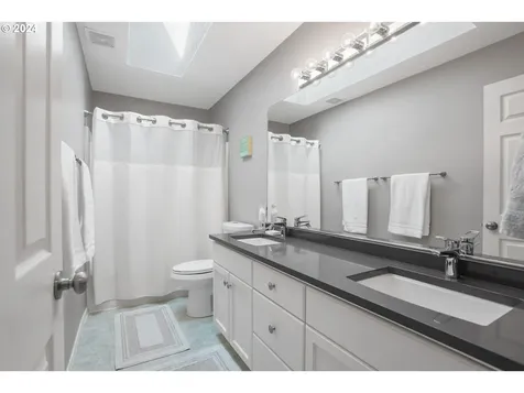 28576 Sw Cascade Loop Wilsonville OR 97070