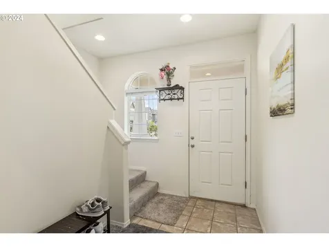 20498 SW Chandelle Court Beaverton OR 97078