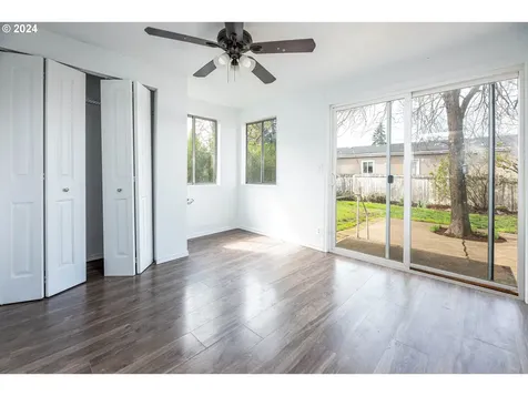 1232 8th Street Springfield OR 97477