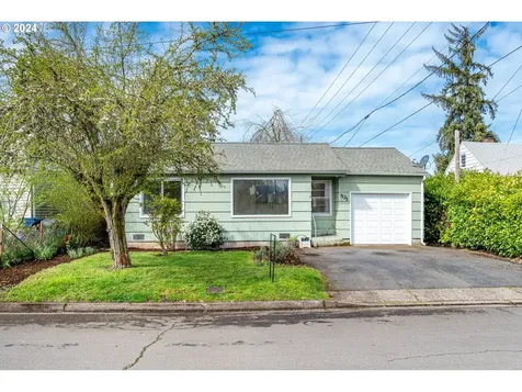 1232 8th Street Springfield OR 97477