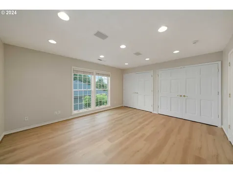8012 Se 144th Drive Portland OR 97236