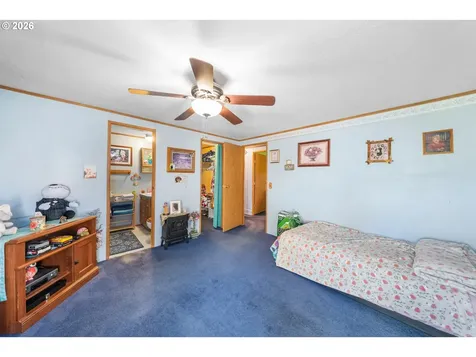 503 Old Pioneer Road Sutherlin OR 97479