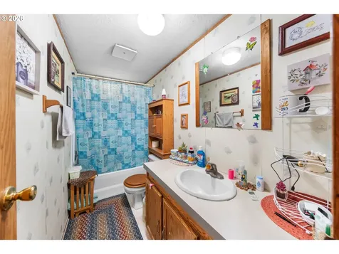 503 Old Pioneer Road Sutherlin OR 97479