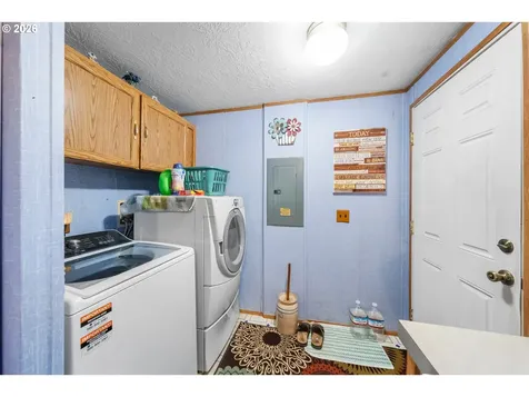 503 Old Pioneer Road Sutherlin OR 97479