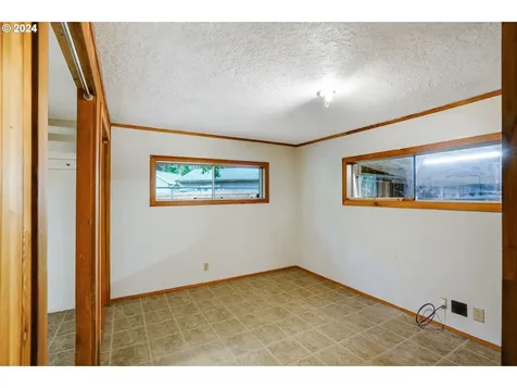 1014 NW Alder Creek Drive Corvallis OR 97330