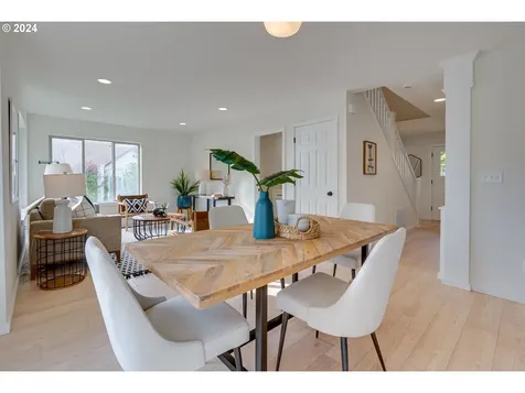 13620 Ne Glendoveer Court Portland OR 97230