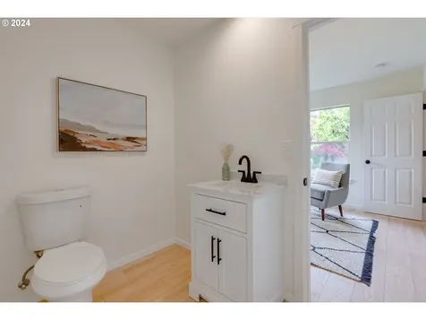13620 Ne Glendoveer Court Portland OR 97230