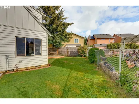 13620 Ne Glendoveer Court Portland OR 97230