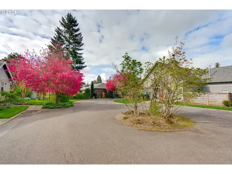 13620 Ne Glendoveer Court Portland OR 97230