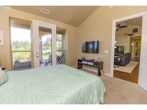 88073 Lake Point Drive Florence OR 97439