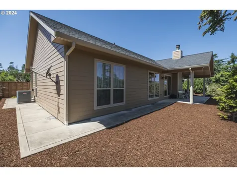 88073 Lake Point Drive Florence OR 97439