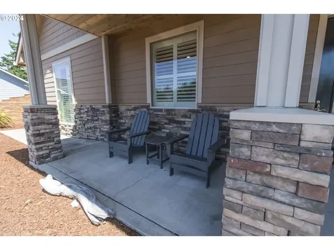 88073 Lake Point Drive Florence OR 97439