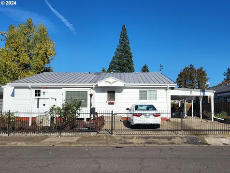 1936 H Street Springfield OR 97477