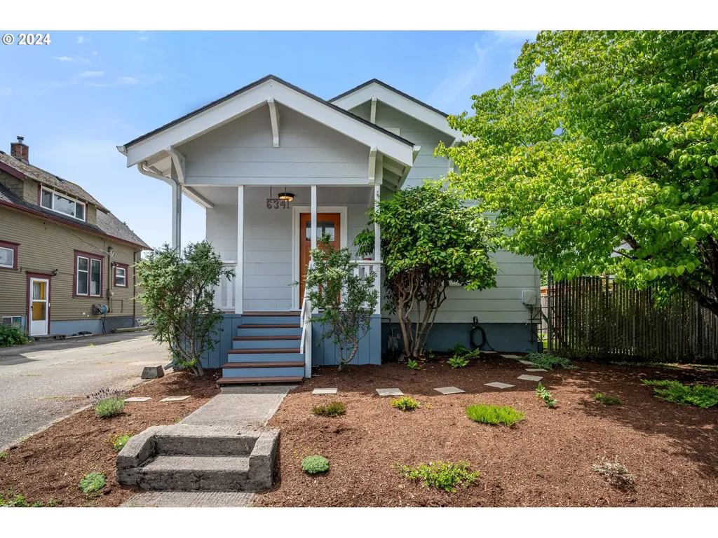 6341 N Greeley Avenue Portland OR 97217