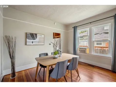 6341 N Greeley Avenue Portland OR 97217