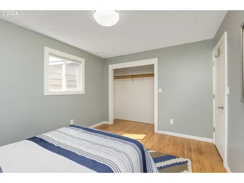 4442 Se Bybee Boulevard Portland OR 97206