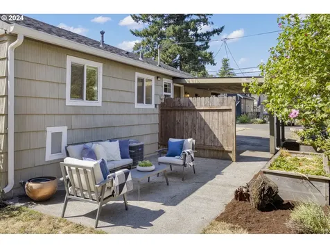 4442 Se Bybee Boulevard Portland OR 97206