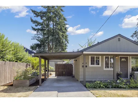 4442 Se Bybee Boulevard Portland OR 97206