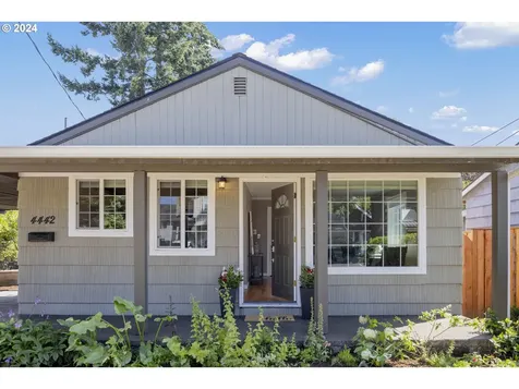 4442 Se Bybee Boulevard Portland OR 97206
