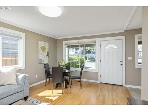 4442 Se Bybee Boulevard Portland OR 97206