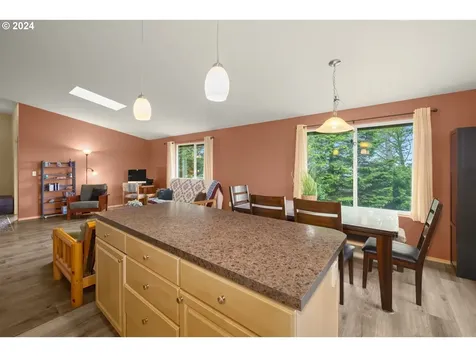 9751 Ne Highland View Lane Otis OR 97368