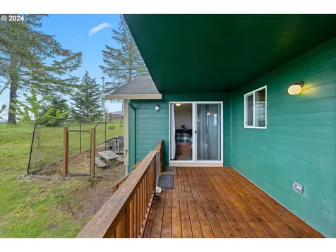 9751 Ne Highland View Lane Otis OR 97368