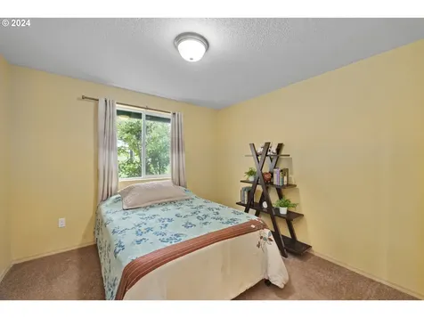 9751 Ne Highland View Lane Otis OR 97368