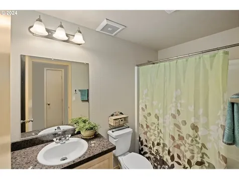 9751 Ne Highland View Lane Otis OR 97368