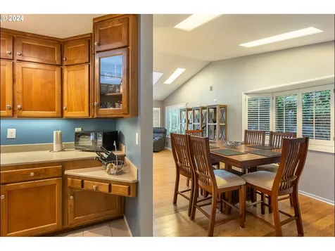 5333 Leavitt Loop Florence OR 97439