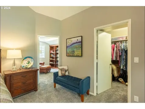 5333 Leavitt Loop Florence OR 97439