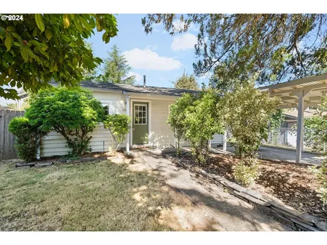 11325 SW 47th Avenue Portland OR 97219