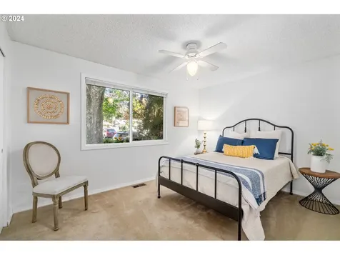1765 Ne Juniper Avenue Gresham OR 97030
