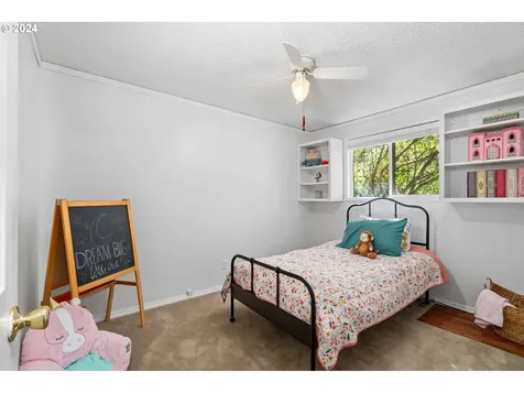 1765 Ne Juniper Avenue Gresham OR 97030