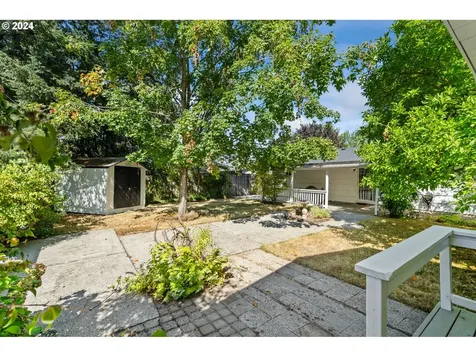 1765 Ne Juniper Avenue Gresham OR 97030