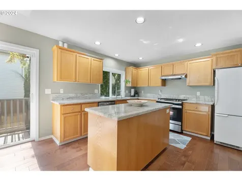14586 NW Dawnwood Drive Portland OR 97229