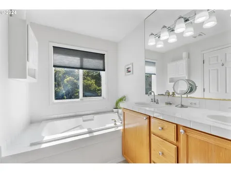 14586 NW Dawnwood Drive Portland OR 97229